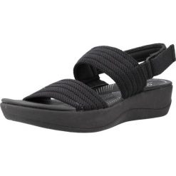 Sandały CLARKS ARLA STROLL Czarny. Czarne sandały damskie Clarks, bez wzorów, z tkaniny, bez obcasa, bez zapięcia. Za 130.99 zł.