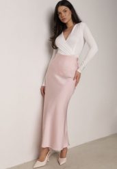 Różowa Satynowa Spódnica z Lekko Rozkloszowanym Dołem Zinnemira. Czerwone spódnice damskie Born2be, l, bez wzorów, z satyny, eleganckie, maxi. Za 89.99 zł.