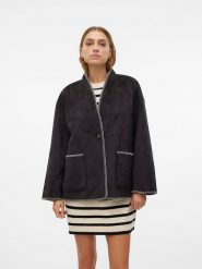 Vero Moda Kurtka przejściowa w kolorze brązowym rozmiar: XS. Brązowe kurtki damskie Vero Moda, xs, bez wzorów, ze skóry, bez kaptura. Za 105.63 zł.