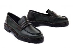 RIEKER 52050-55 green, półbuty damskie. Zielone półbuty damskie Rieker, bez wzorów, bez obcasa, na obcasie, bez zapięcia. Za 215.94 zł.