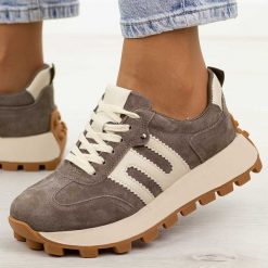 Taupe skórzane półbuty damskie Filippo Dp6743/26. Obuwie sportowe damskie Filippo, na jesień, bez wzorów, z jeansu, bez obcasa, na platformie, bez zapięcia. Za 259.00 zł.