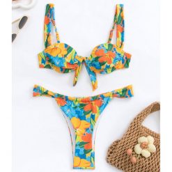 Strój kąpielowy dwuczęściowy z usztywnieniem plażowy Myrtille. Bikini Intica, bez wzorów. Za 159.00 zł.