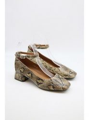 Bellucci Czółenka w kolorze zielonym rozmiar: 36. Zielone czółenka damskie Bellucci, bez wzorów, bez obcasa. Za 104.99 zł.