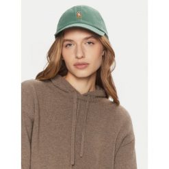 Czapka z daszkiem Polo Ralph Lauren. Zielone czapki z daszkiem damskie Polo Ralph Lauren, bez wzorów. Za 239.99 zł.