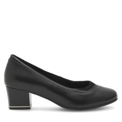 Czółenka Go Soft. Czarne czółenka damskie GO SOFT, bez wzorów, bez obcasa. Za 199.99 zł.