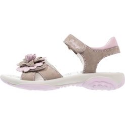 Primigi Sandały talpa. Czerwone sandały dziewczęce Primigi, z materiału. Za 229.00 zł.