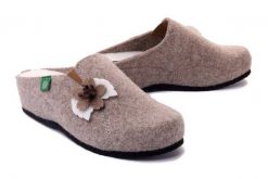 DR. BRINKMANN 330036-08 beige, kapcie damskie. Brązowe kapcie damskie Dr. Brinkmann. Za 249.90 zł.