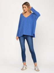 Tantra Sweter w kolorze niebieskim rozmiar: onesize. Niebieskie swetry klasyczne damskie Tantra, z wełny, bez kołnierzyka. Za 118.28 zł.