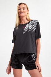 T-shirt EA7 EMPORIO ARMANI. T-shirty damskie EA7 Emporio Armani, xs, bez wzorów, bez kołnierzyka. W wyprzedaży za 190.27 zł.