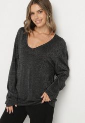 Czarny Wiskozowy Sweter o Pudełkowym Kroju z Metaliczną Nitką Essmia. Czarne swetry klasyczne damskie Born2be, plus size, z dzianiny, bez kołnierzyka, plus size. Za 79.99 zł.