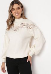 Jasnobeżowy Sweter Dzianinowy z Koronką Amaleth. Brązowe swetry klasyczne damskie Born2be, z dzianiny, bez kołnierzyka. Za 159.99 zł.