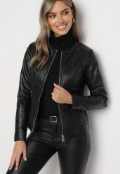 Czarna Kurtka Ramoneska Biker z Futerkiem i Paskiem Telima. Czarne kurtki damskie Born2be, na zimę, l, bez wzorów, z materiału, bez kaptura. Za 229.99 zł.