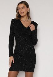 Czarna Dopasowana Sukienka Wieczorowa z Lejącym Dekoltem i Cekinami Siwedea. Czarne sukienki damskie Born2be, z aplikacjami, z poliesteru, eleganckie, bez ramiączek. Za 189.99 zł.