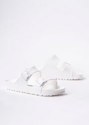 Birkenstock Arizona Essentials Klapki damskie białe. Białe klapki damskie Birkenstock, bez wzorów, bez obcasa, bez zapięcia. Za 229.99 zł.