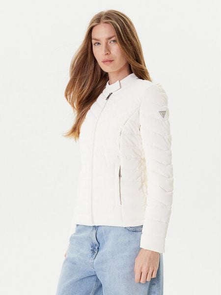 Guess Kurtka przejściowa W5YL13 WHDQ0 Écru Regular Fit. Kurtki damskie Guess, xxl, z aplikacjami, z syntetyku, bez kaptura. Za 489.99 zł.