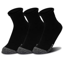 Skarpety unisex Under Armour Heatgear Quarter 3pk. Czarne skarpetki damskie Under Armour, bez wzorów. Za 79.99 zł.