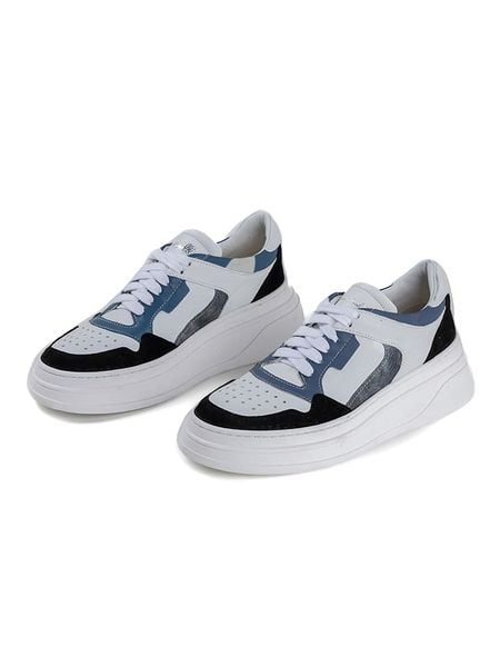 Anna Morellini Skórzane sneakersy "Eviradia" w kolorze biało-niebieskim rozmiar: 38. Białe obuwie sportowe damskie Anna Morellini, bez zapięcia. Za 383.03 zł.