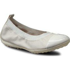 Baleriny GEOX - J Piuma Ball B J62B0B 000SK C1000 M Biały. Białe baleriny dziewczęce Geox, z materiału. W wyprzedaży za 189.00 zł.