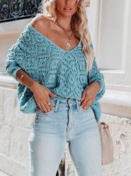 Milan Kiss Sweter w kolorze niebieskim rozmiar: S. Niebieskie swetry klasyczne damskie Milan Kiss, s, bez kołnierzyka. Za 157.73 zł.