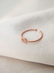 Lodie Silver Srebrny pierścionek z cyrkoniami rozmiar: onesize. Szare pierścionki damskie Lodie Silver, z cyrkonią, srebrne. Za 57.06 zł.