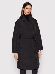 Calvin Klein Płaszcz zimowy K20K204158 Czarny Regular Fit. Czarne płaszcze damskie Calvin Klein, na zimę, s, bez wzorów, z syntetyku, bez kaptura. Za 1,049.00 zł.