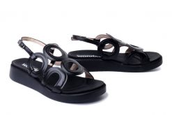 WONDERS C-6533 AISE negro, sandały damskie. Czarne sandały damskie Wonders, bez wzorów, bez obcasa, bez zapięcia. Za 579.90 zł.