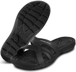Klapki basenowe damskie Aqua Speed Panama. Czarne klapki damskie Aqua-Speed, bez wzorów, z materiału, bez obcasa, bez zapięcia. Za 69.99 zł.