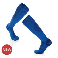 Skarpety piłkarskie 3/4 długości - niebieskie. Niebieskie skarpetki damskie TRY TO FLY, bez wzorów. W wyprzedaży za 67.01 zł.