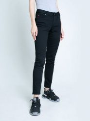 BIG STAR Dżinsy - Slim fit - w kolorze czarnym rozmiar: W42/L32. Czarne jeansy damskie Big Star. Za 255.45 zł.