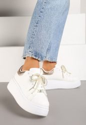 Biało-Szampańskie Sneakersy na Grubej Podeszwie Ozdobione Perełkami na Sznurówkach Sellira. Białe obuwie sportowe damskie Born2be, z jeansu, bez zapięcia. Za 84.99 zł.