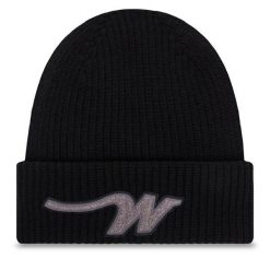 Czapka Weekend Max Mara. Czarne czapki damskie Weekend Max Mara, na zimę, bez wzorów. Za 519.99 zł.