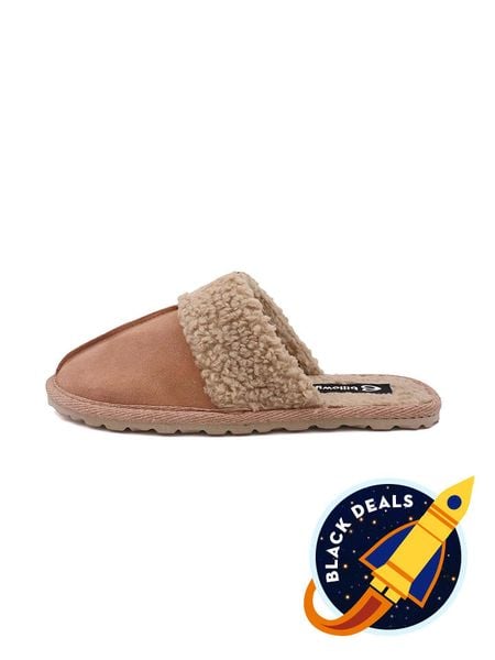 Billowy Skórzane kapcie w kolorze jasnoróżowym rozmiar: 39. Różowe kapcie damskie Billowy. Za 149.66 zł.