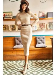 Olalook Sukienka w kolorze beżowym rozmiar: onesize. Brązowe sukienki damskie Olalook, bez wzorów, bez ramiączek. Za 39.99 zł.