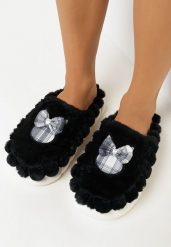 Czarne Kapcie na Platformie z Futerkiem Jerkassa. Czarne kapcie damskie Born2be. Za 29.99 zł.