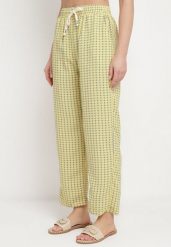 Żółte Spodnie w Geometryczny Print z Wysokim Stanem Lolla. Żółte spodnie materiałowe damskie Born2be, bez wzorów, z jeansu. Za 29.99 zł.
