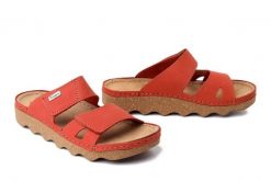 INBLU CX-04KU 013 arancio, klapki damskie. Brązowe klapki damskie Inblu, bez wzorów, ze skóry, bez obcasa, bez zapięcia. Za 137.90 zł.