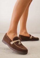 Brązowe Eleganckie Mokasyny VICES z Imitacji Zamszu ze Skórzaną Wkładką Jaenith. Brązowe mokasyny damskie Born2be, z jeansu, bez obcasa. Za 89.99 zł.