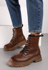 Brązowe Botki Workery na Płaskiej Podeszwie ze Sznurowaniem Arstela. Brązowe botki damskie Renee, z jeansu, eleganckie, bez obcasa, na płaskiej podeszwie, bez zapięcia. Za 139.99 zł.