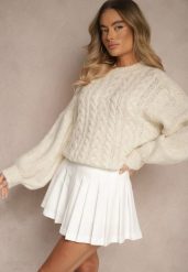 Jasnobeżowy Sweter z Wełną o Eleganckim Warkoczowym Splotem Makkaria. Brązowe swetry klasyczne damskie Renee, na jesień, z jeansu, bez kołnierzyka. Za 139.99 zł.