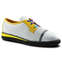 Półbuty damskie Lanqier, wykonane z materiału o gładkiej powierzchni z drobną perforacją z kontrastowymi elementami przy sznurowaniu, białe, 46C2338. Białe półbuty damskie Lanqier, bez wzorów, ze skóry, bez obcasa, bez zapięcia. Za 269.00 zł.