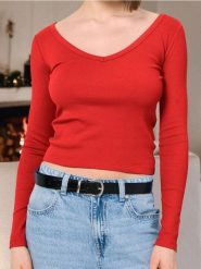 Koszulka z długimi rękawami - czerwony. Czerwone koszulki damskie Sinsay, l, bez wzorów, z bawełny, bez kołnierzyka, bez ramiączek. Za 14.99 zł.