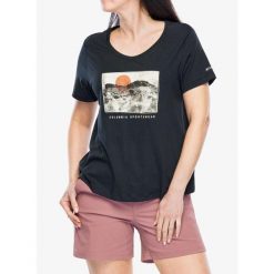 Koszulka z nadrukiem damska Columbia Ruby Springs Graphic Scoop Neck S/S. Czarne koszulki sportowe damskie Columbia, s, bez wzorów, bez ramiączek. Za 100.16 zł.