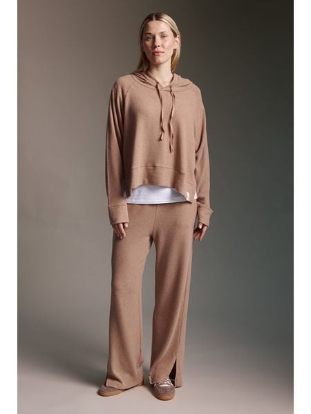 Cotton Candy Sweter w kolorze jasnobrązowym rozmiar: M. Brązowe swetry klasyczne damskie Cotton Candy, m, bez kołnierzyka. Za 139.54 zł.