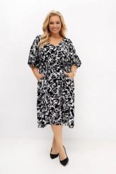 Sukienka Arie czarno-biała z paskiem | 100% kreszowana wiskoza | OVERSIZE PLUS SIZE LATO. Białe sukienki damskie Moda Size Plus Iwanek, bez wzorów, z elastanu, biznesowe, bez ramiączek. Za 329.90 zł.