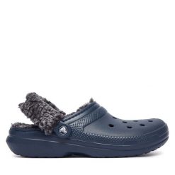 Klapki Crocs. Niebieskie klapki damskie Crocs, bez wzorów, bez obcasa, bez zapięcia. Za 259.99 zł.