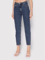 Guess Jeansy W2YA21 D4NH5 Niebieski Mom Fit. Niebieskie jeansy damskie Guess. Za 329.99 zł.