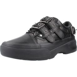 Buty VANS LX OLD SKOOL BUCKLE Czarny. Czarne obuwie trekkingowe damskie Vans, ze skóry, bez zapięcia. Za 553.99 zł.