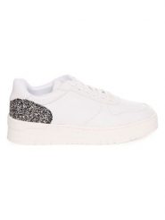 Twinset Sneakersy w kolorze srebrno-biało-czarnym rozmiar: 41. Białe obuwie sportowe damskie Twinset, bez zapięcia. Za 180.49 zł.