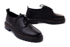 RIEKER 52052-00 black, półbuty damskie. Czarne półbuty damskie Rieker, bez wzorów, bez obcasa, na obcasie, bez zapięcia. Za 203.94 zł.