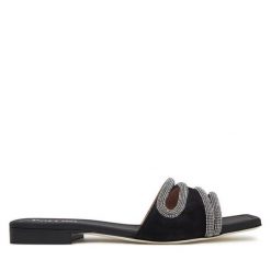 Klapki Pollini. Czarne klapki damskie Pollini, bez wzorów, bez obcasa, bez zapięcia. Za 1,349.00 zł.
